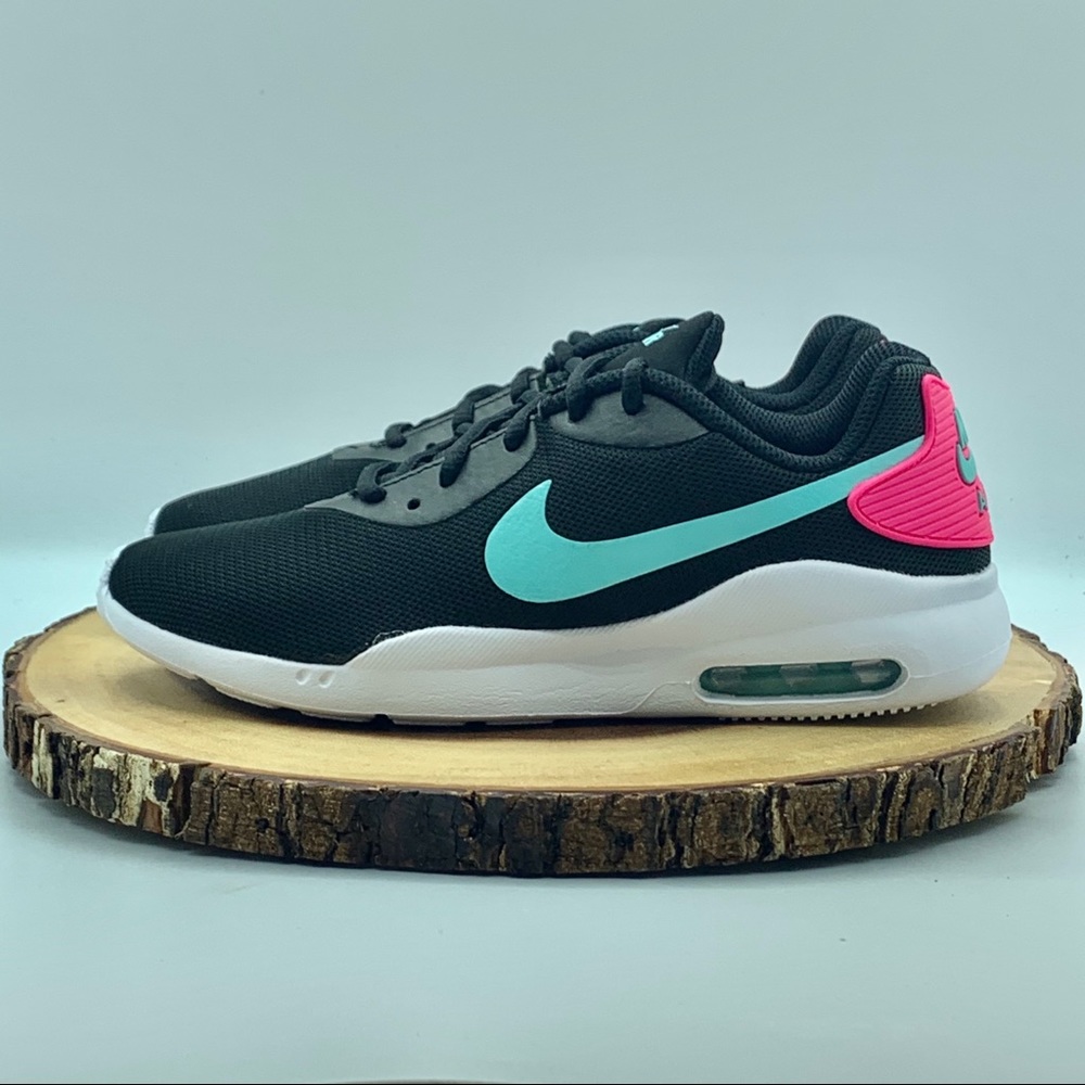 Nike Women’s Air Max Oketo Various Sizes. - Picture 6 of 8